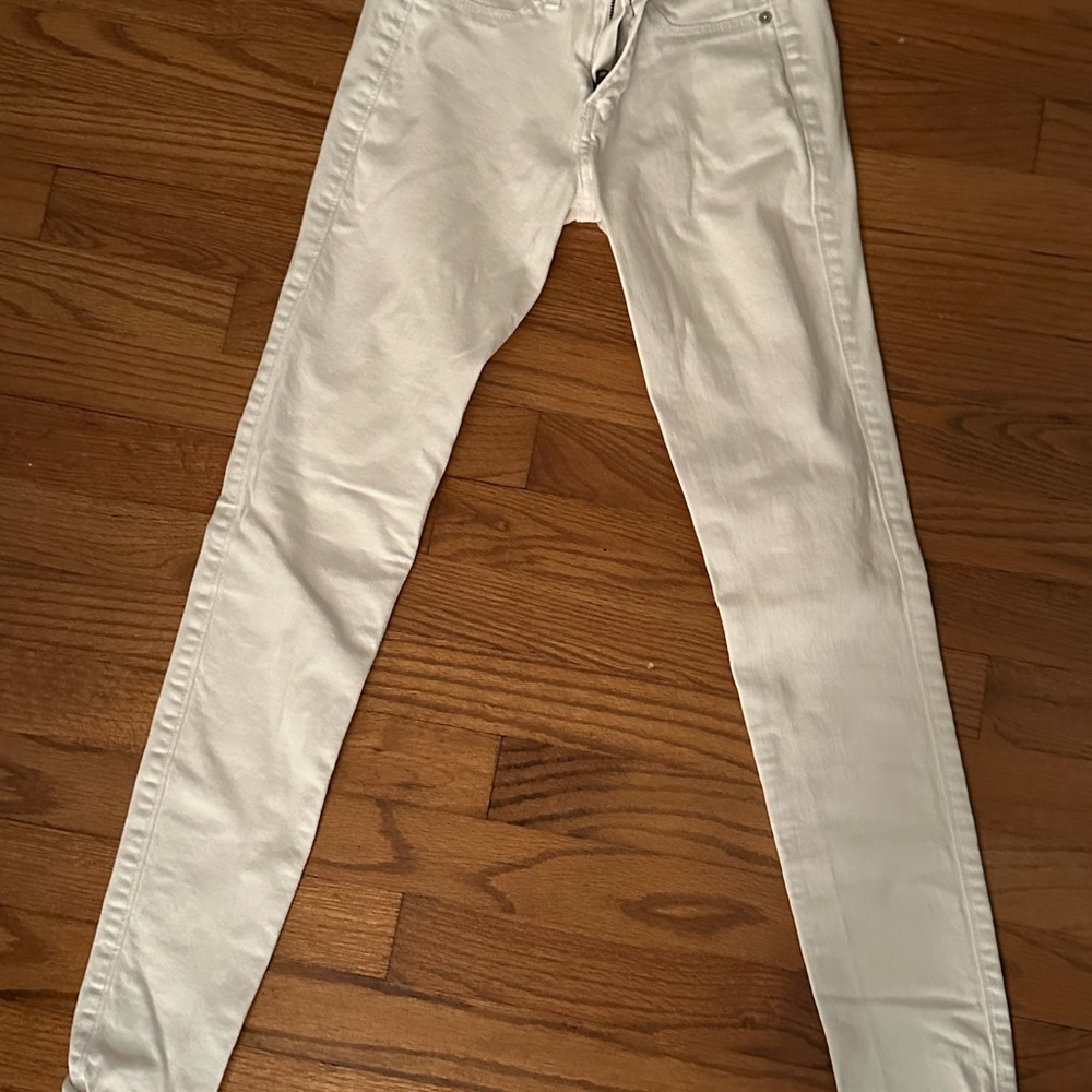 Abercrombie & Fitch White Skinny Jeans